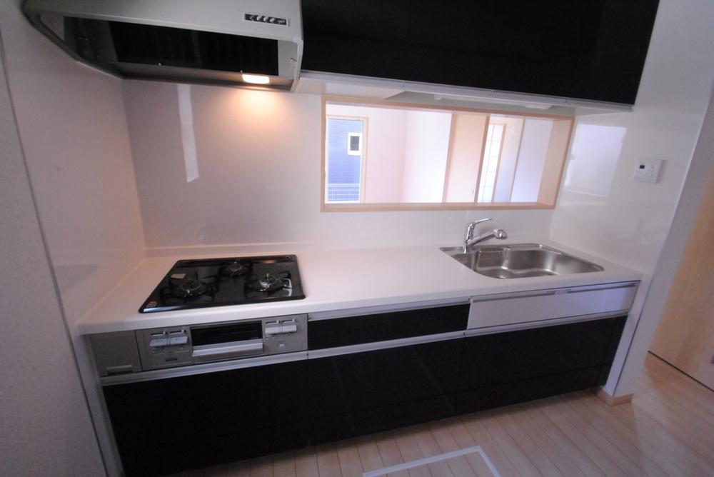 Same specifications photo (kitchen). Same specifications