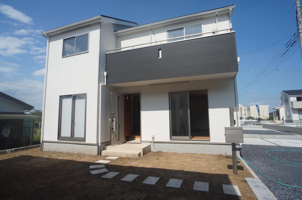 Local appearance photo. Local (September 2013) Shooting