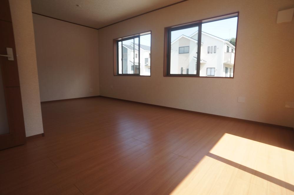 Living. Indoor (September 2013) Shooting