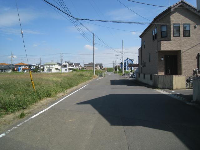 Local photos, including front road