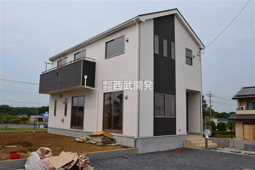 Local appearance photo. 6 Building site (August 2013) Shooting