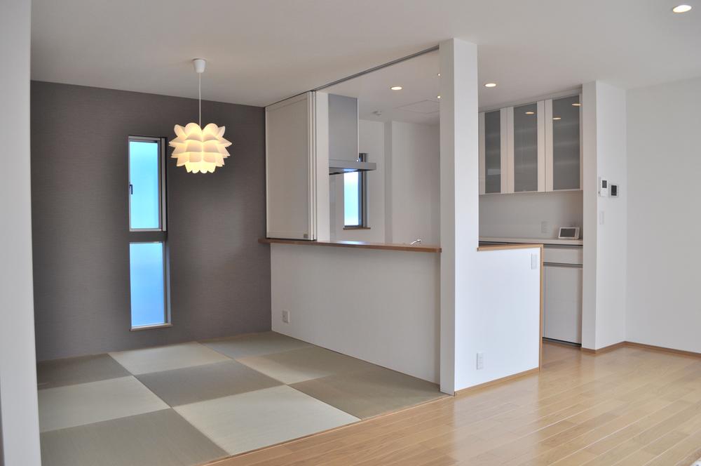 Living. 15.3 Pledge of open living (2013 November shooting)