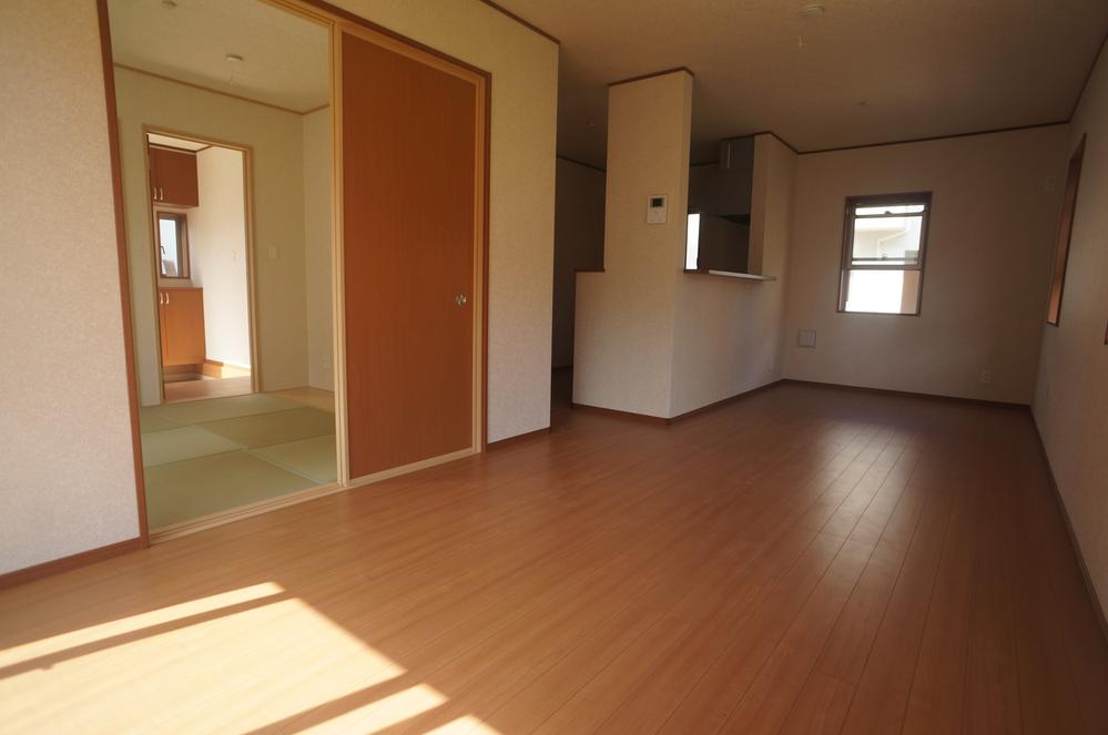 Living. Indoor (September 2013) Shooting