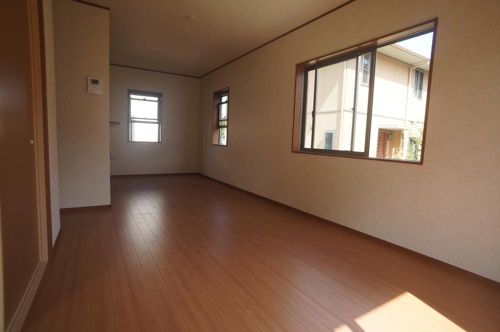 Living. Indoor (September 2013) Shooting