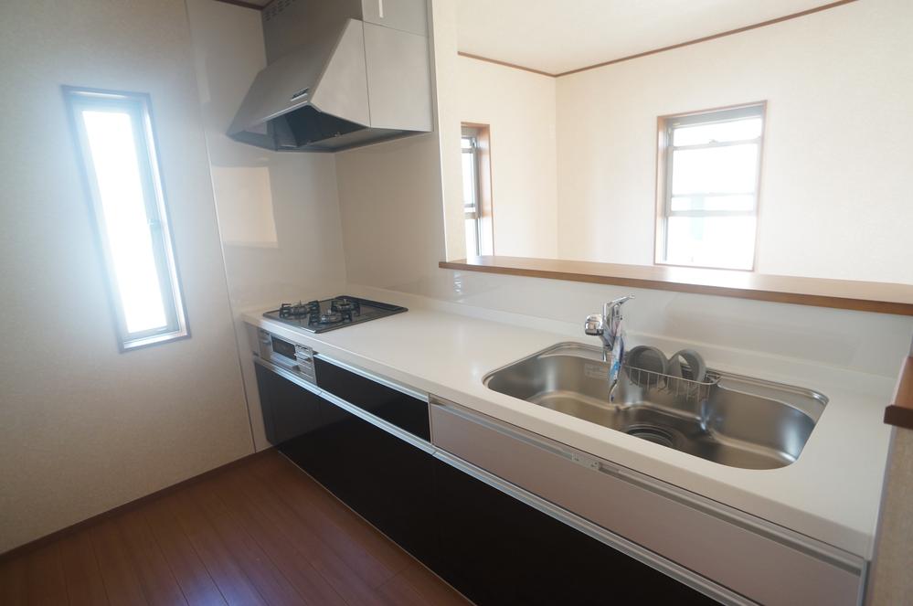 Kitchen. Indoor (September 2013) Shooting