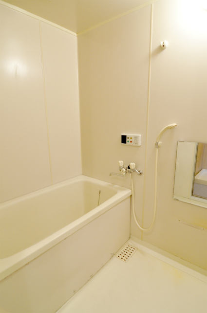 Bath. Add 焚給 Yuzuke bathroom