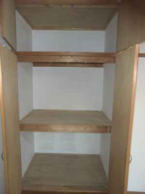 Receipt. Housing which is divided vertically