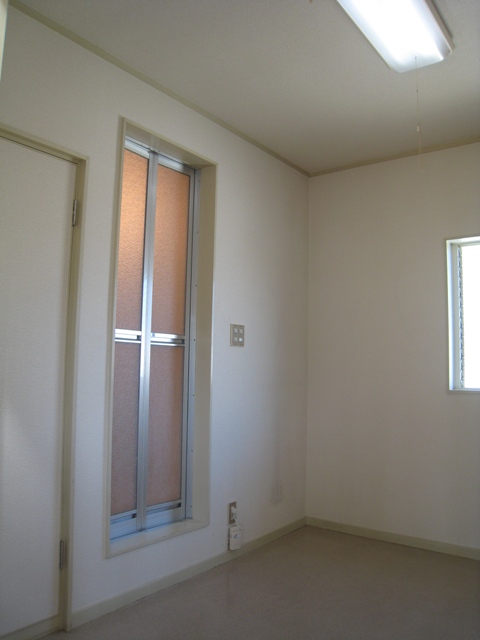 Living and room. The same type room photo