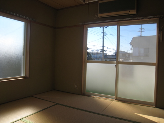 Living and room. The same type room photo