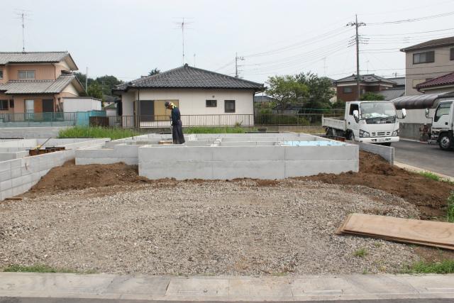 Local appearance photo. 6 Building appearance is a picture. 