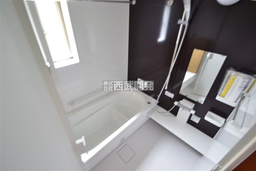 Bathroom. Room (August 2013) Shooting