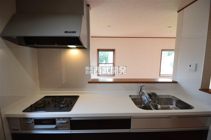 Same specifications photo (kitchen)