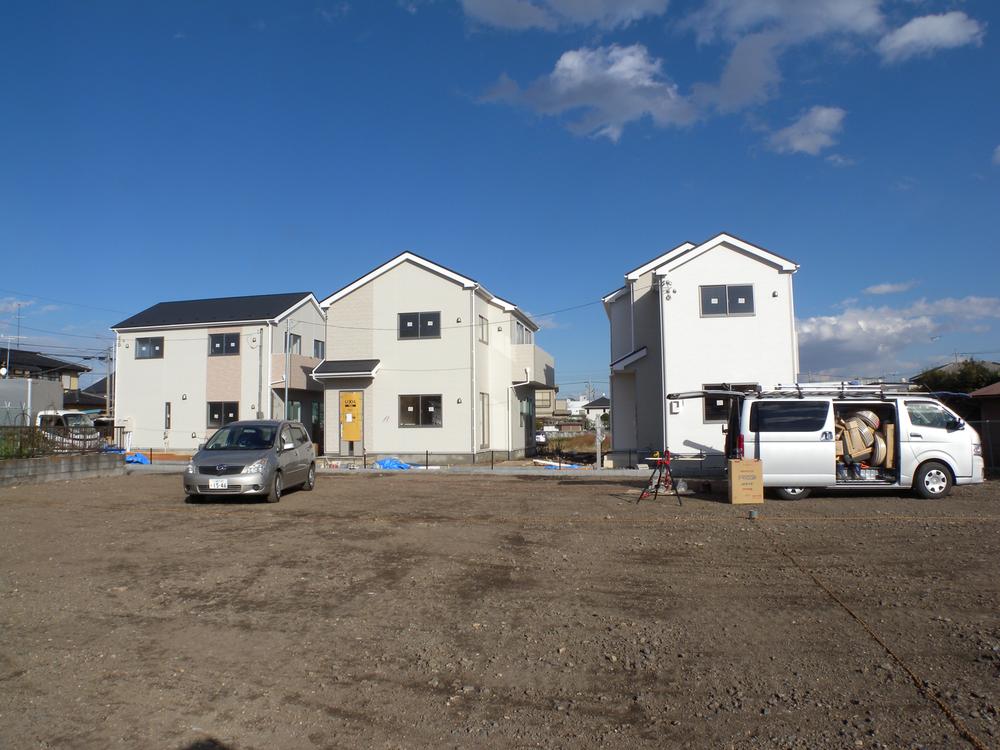 Local appearance photo. Local (12 May 2013) Shooting