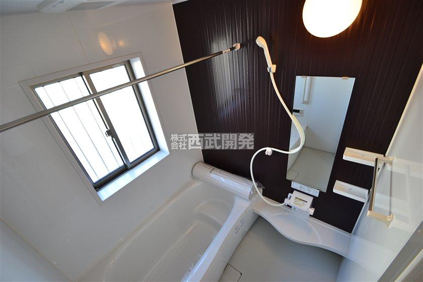 Bathroom. 4 Building room (October 2013) Shooting