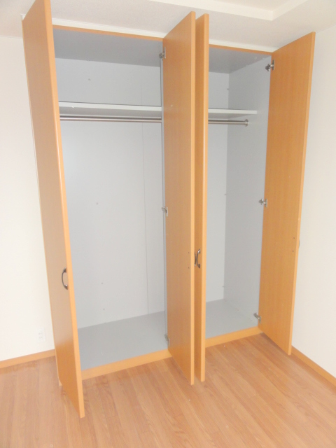 Receipt. Living storage