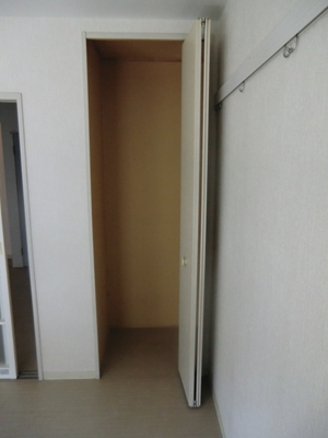 Receipt. Western-style housing