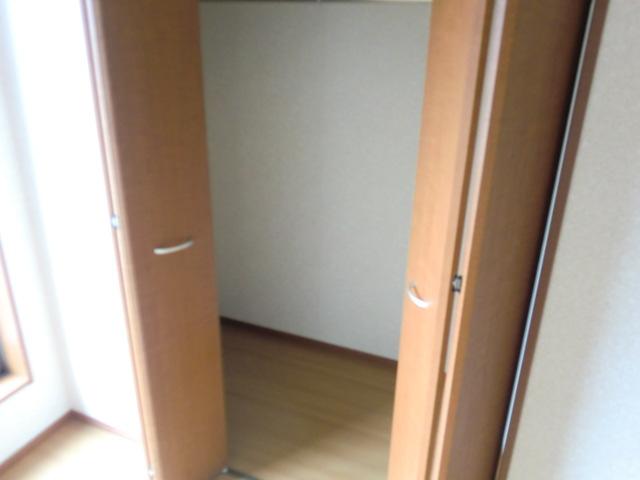 Receipt. Indoor (September 2013) Shooting