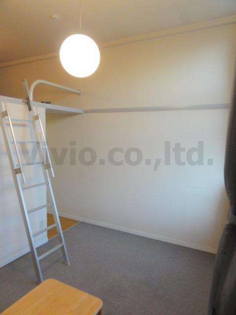 Other room space. Is a room with a loft.