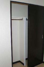 Receipt. Spacious storage