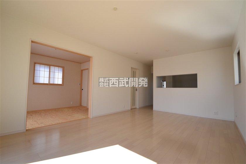 Other. Interior reference photograph