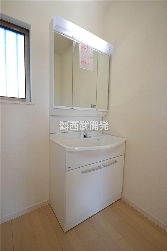 Other. Interior reference photograph