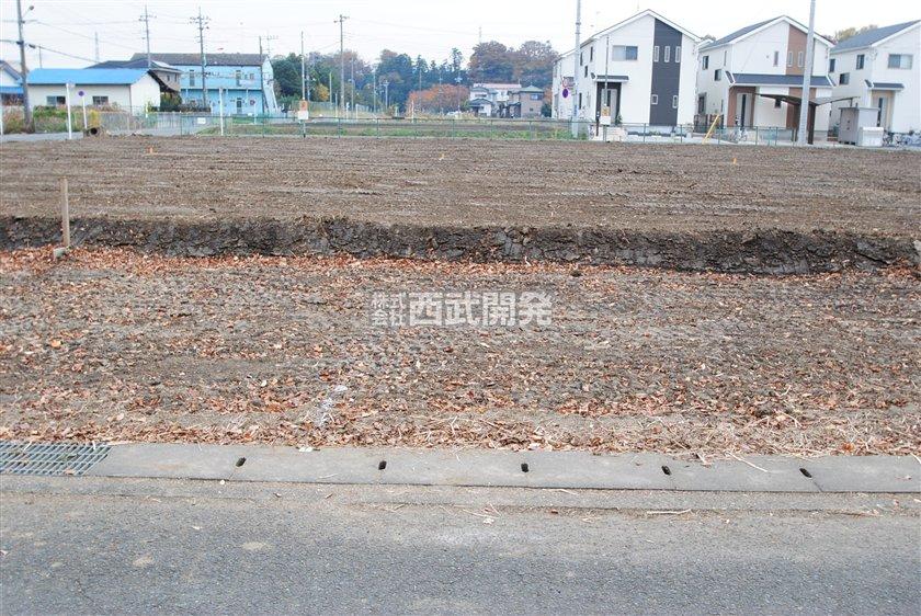 Local appearance photo. 4 Building site (November 2013) Shooting