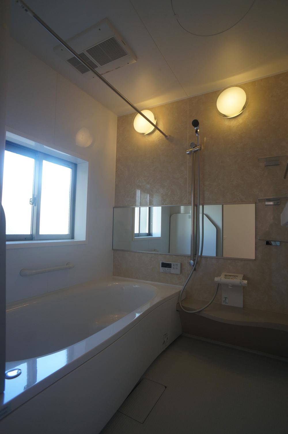 Same specifications photos (Other introspection)