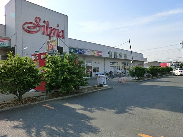 Shopping centre. Higashi-Matsuyama 984m to shopping Square Shea rupiah