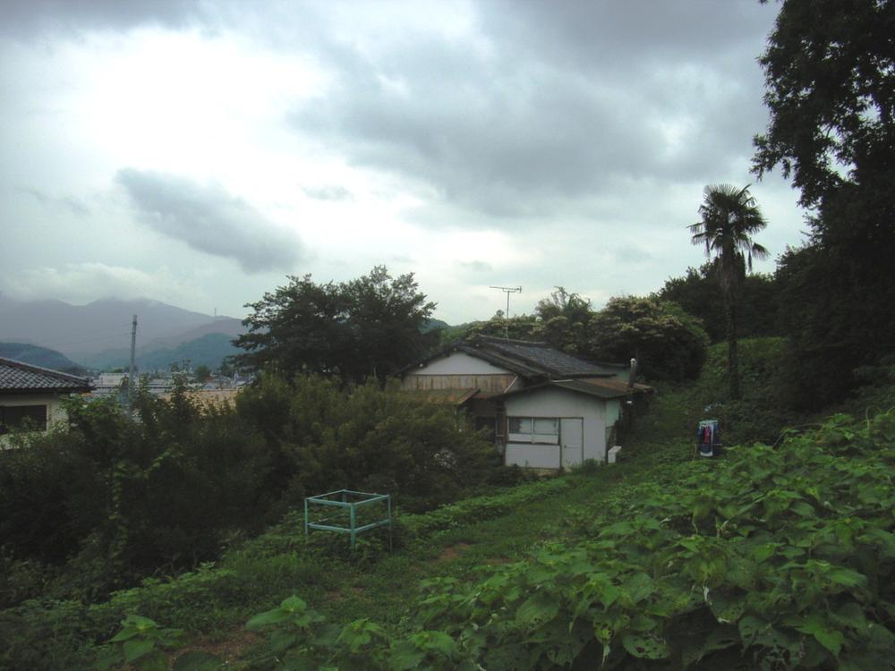 View photos from the local. View from local (September 2013) Shooting