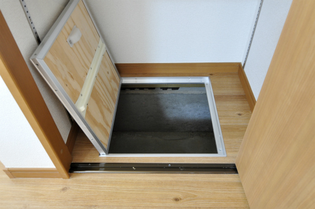 Receipt. Also it comes with under-floor storage