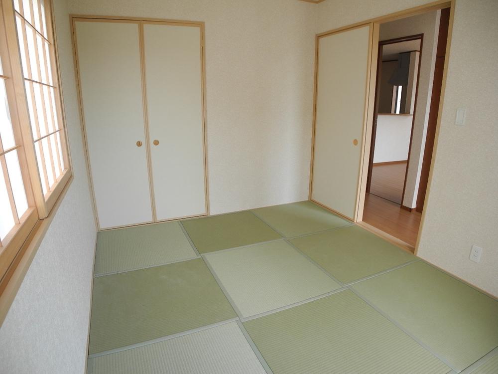 Non-living room. Room (August 2013) Shooting