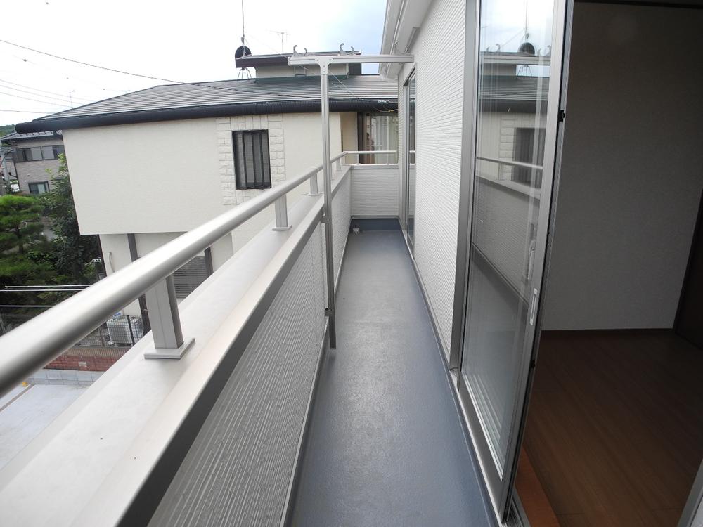 Balcony. Local (August 2013) Shooting