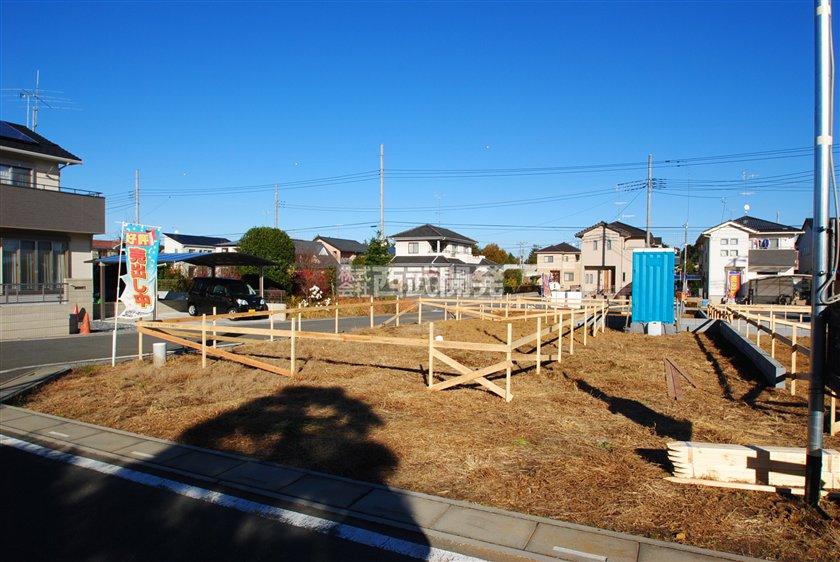 Local appearance photo. 2 Building site (December 2012) Shooting