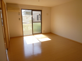 Living and room. room!