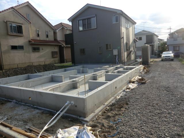 Local photos, including front road