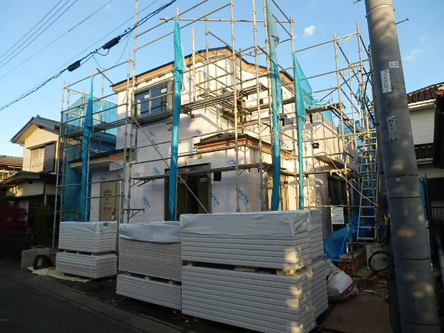 Local appearance photo. Local (11 May 2013) Shooting