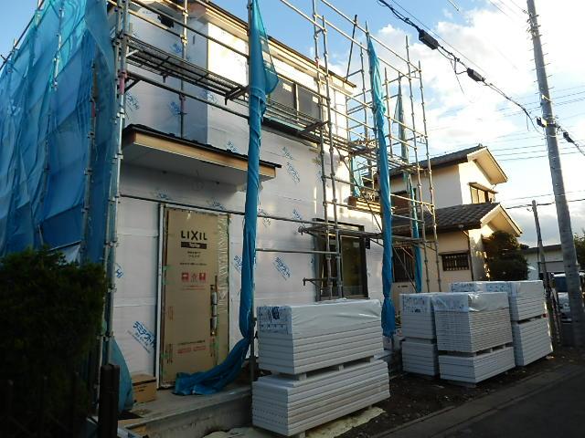 Local appearance photo. Local (11 May 2013) Shooting