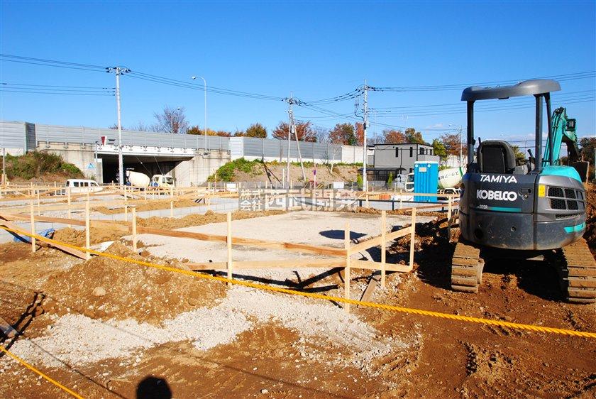 Local appearance photo. 3 Building site (December 2012) Shooting