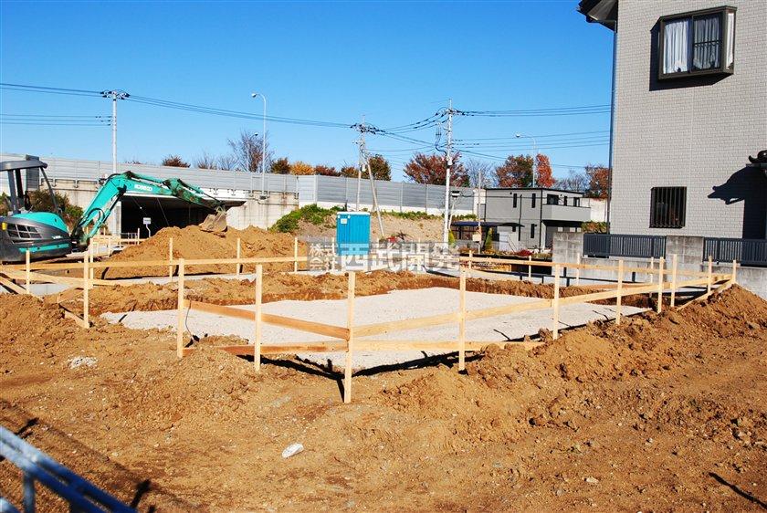 Local appearance photo. 4 Building site (December 2012) Shooting