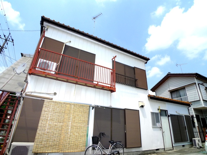 Building appearance. But before the parking eyes.