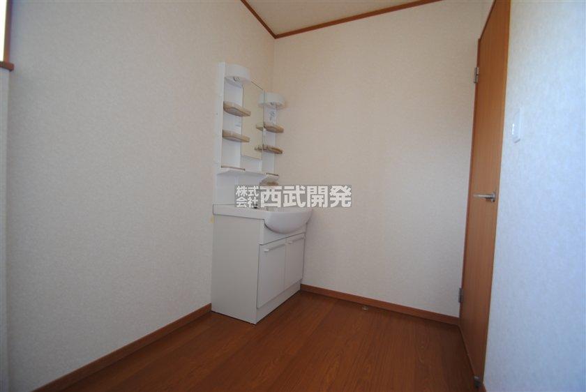 Same specifications photos (Other introspection). Reference photograph Wash