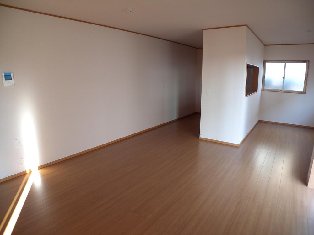 Living. Indoor (12 May 2013) Shooting