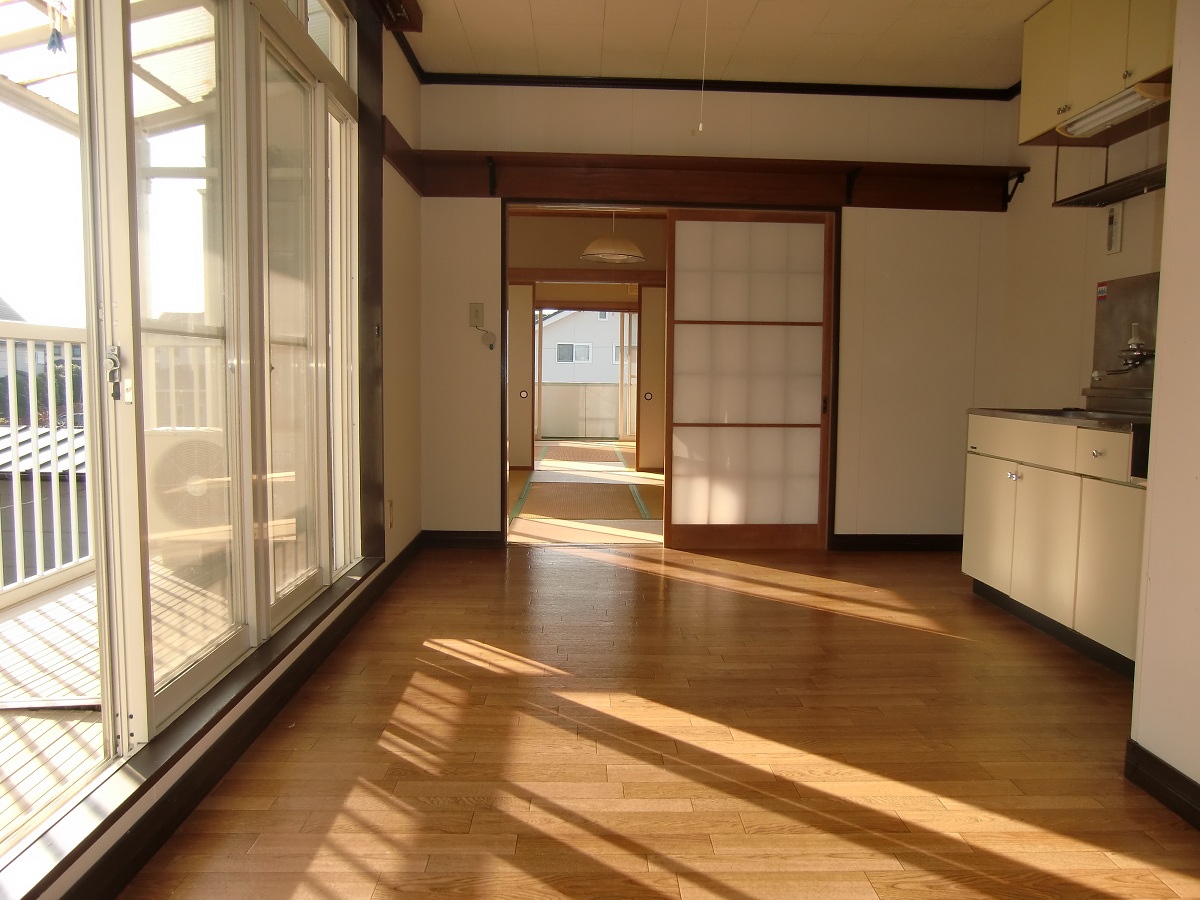 Living and room. Warm living room of sunshine