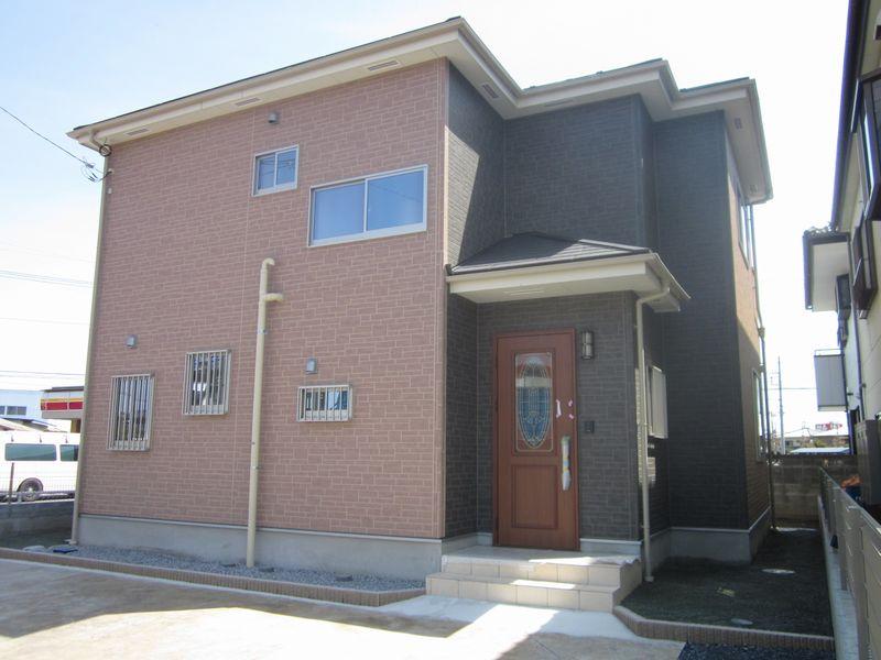 Local appearance photo. Local (April 2013) Shooting