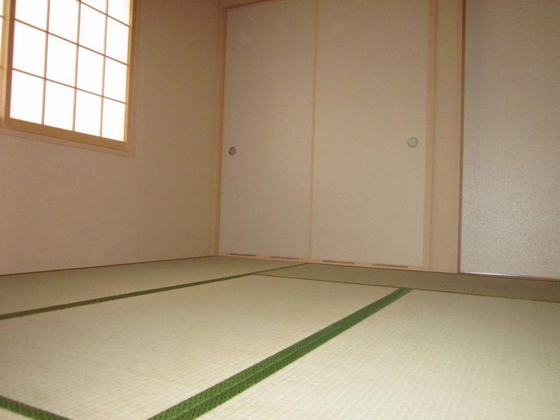 Other local. Local (April 2013) Shooting