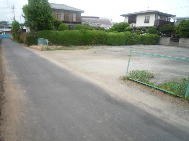 Local photos, including front road