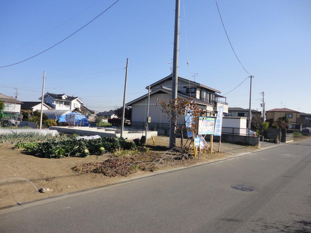 Local photos, including front road. December 2013) was confirmed shooting local! 