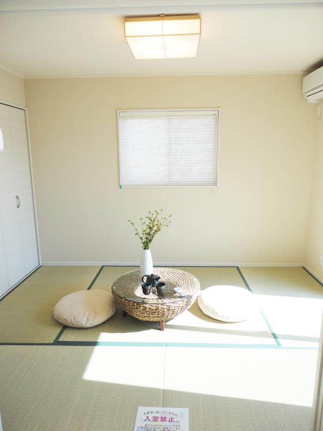 Non-living room. Same specifications Japanese-style room