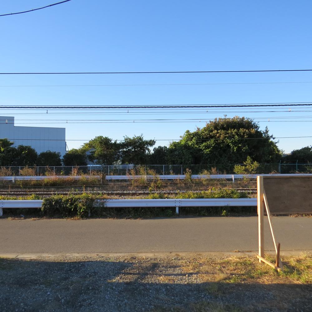 Other local. South side view as seen from the site center