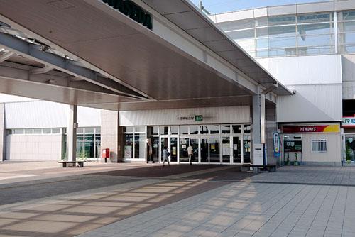 station. JR Joetsu Shinkansen 1500m to "Honjo Waseda" station